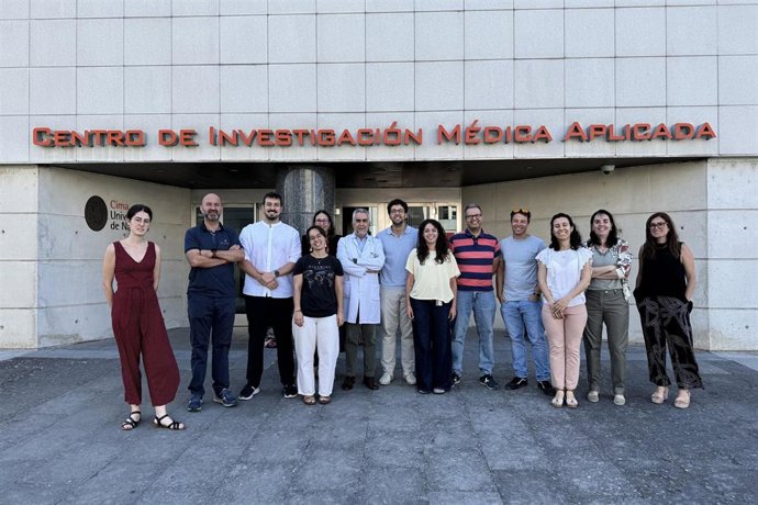 Representantes del consorcio que ha participado en el proyecto SYNTHBIOMICS.