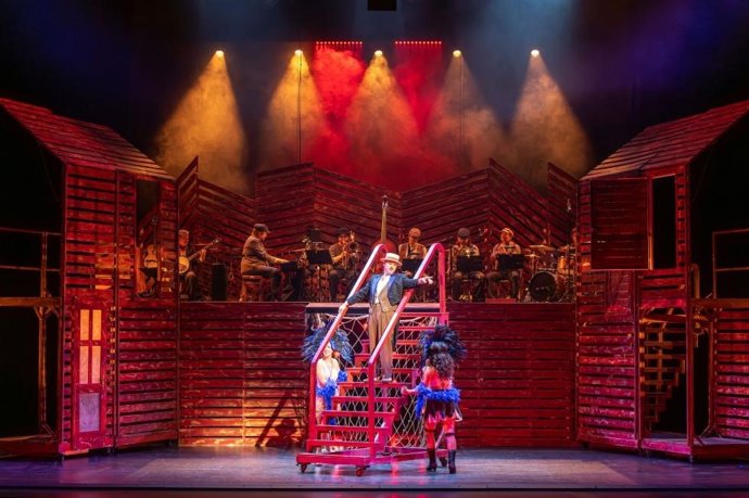 'La Ópera De Los Tres Centavos', Con Coque Malla, En Sagunt A Escena