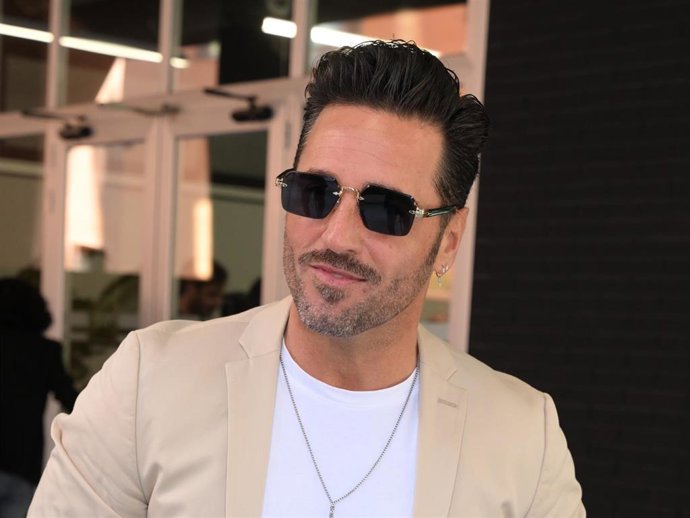 David Bustamante lamenta la muerte del padre de Paula Echevarría