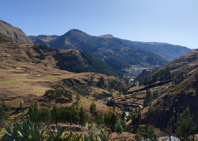 Perú.- Impulsan acuerdo entre comunidad de Hatun Ccollana y Minera Las Bambas mediante diálogo