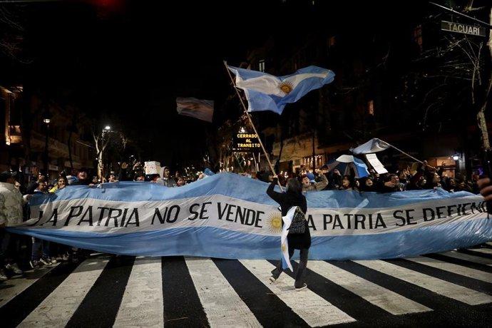 Manifestación en contra del proyecto de Ley de Propiedad Privada en Buenos Aires