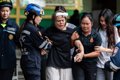Un estudiante mata a tiros a sus abuelos y a cinco profesores en un colegio cerca de Bangkok