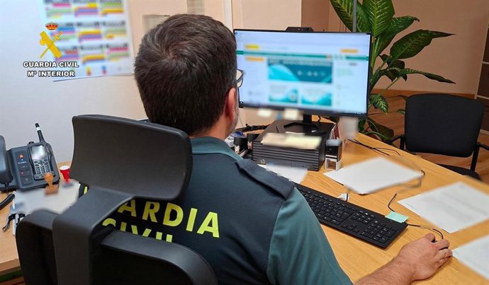 Sucesos.- Investigado por modificar el número de cuenta de destino de una factura para estafar 9.980 euros en Palencia