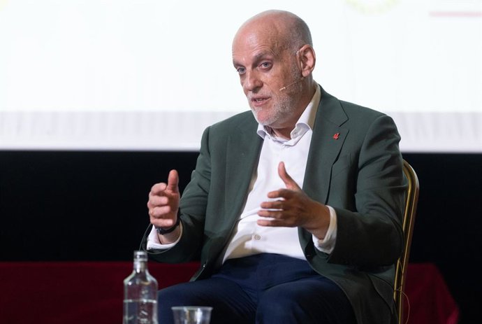 Archivo - Arquivo - O presidente da Liga Espanhola de Futebol Profissional, Javier Tebas Medrano, ministra a palestra “Diplomacia nas relações esportivas. A Liga e os Estados Unidos”, em um dos Cursos de Verão da UCM, no Colégio Alfonso XII, em 2 de julho