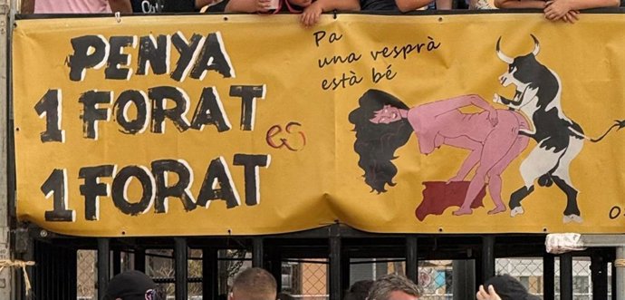 É criticado o logotipo sexista de um clube de touradas de Sagunt, que mostra um touro “abusando sexualmente de uma mulher”