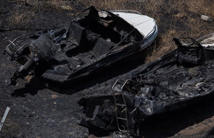 Áreas devastadas pelo incêndio na Serra Oeste de Madri, em 30 de julho de 2026, em Pelayos de la Presa, Madri (Espanha). A Comunidade de Madri retomou o controle das operações de combate ao incêndio florestal na Serra Oeste, que já n