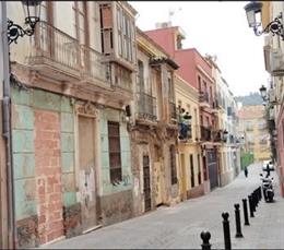 La Junta adjudica tres edificios sin uso en el centro de Málaga que se destinarán a viviendas protegidas