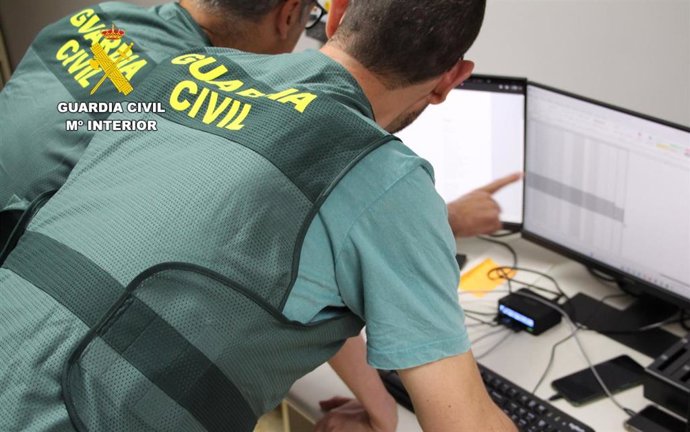 Agentes de la Guardia Civil