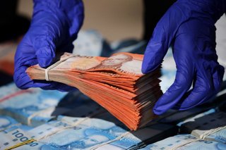 Santiago, 4 dediciembre de 2023 Jefe Nacional Antinarcóticos y Crimen Organizado,da cuenta de la investigacion desarrollada por detectives de la Brigada de Lavado de Activos en conjunto con la Fiscalia de Alta Complejidad Oriente, sobre un grupo