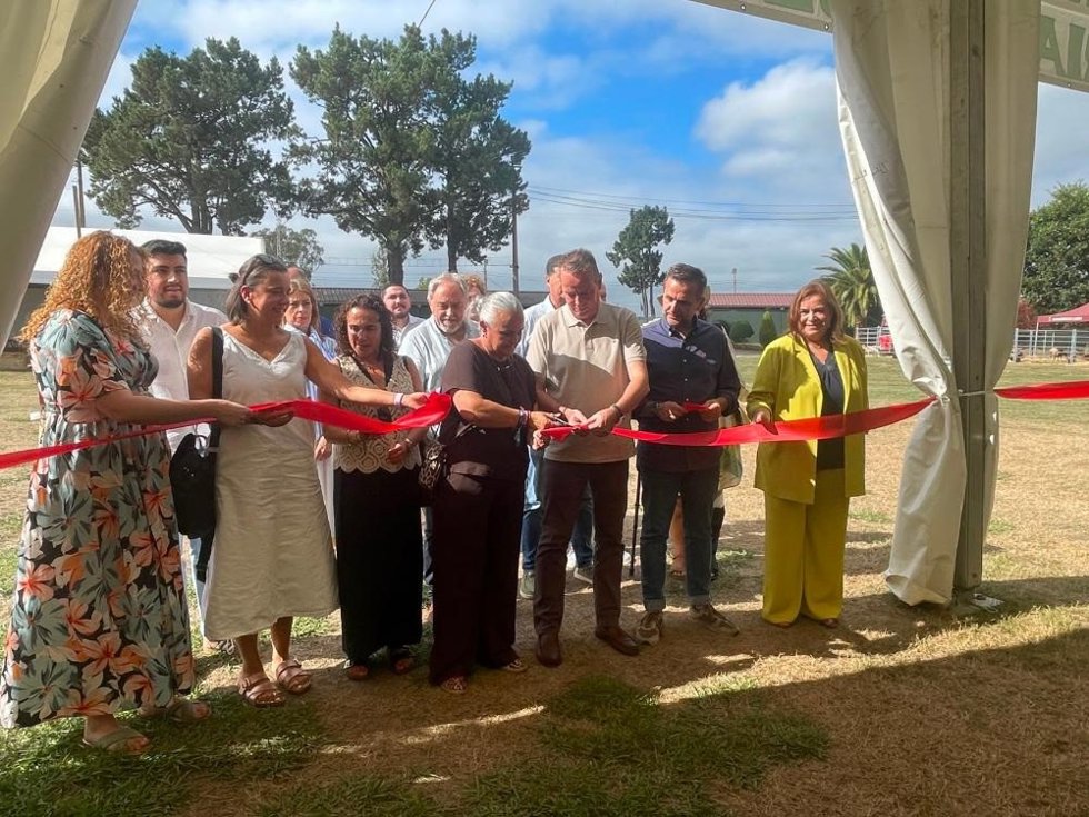 Marcelino Marcos, en el centro