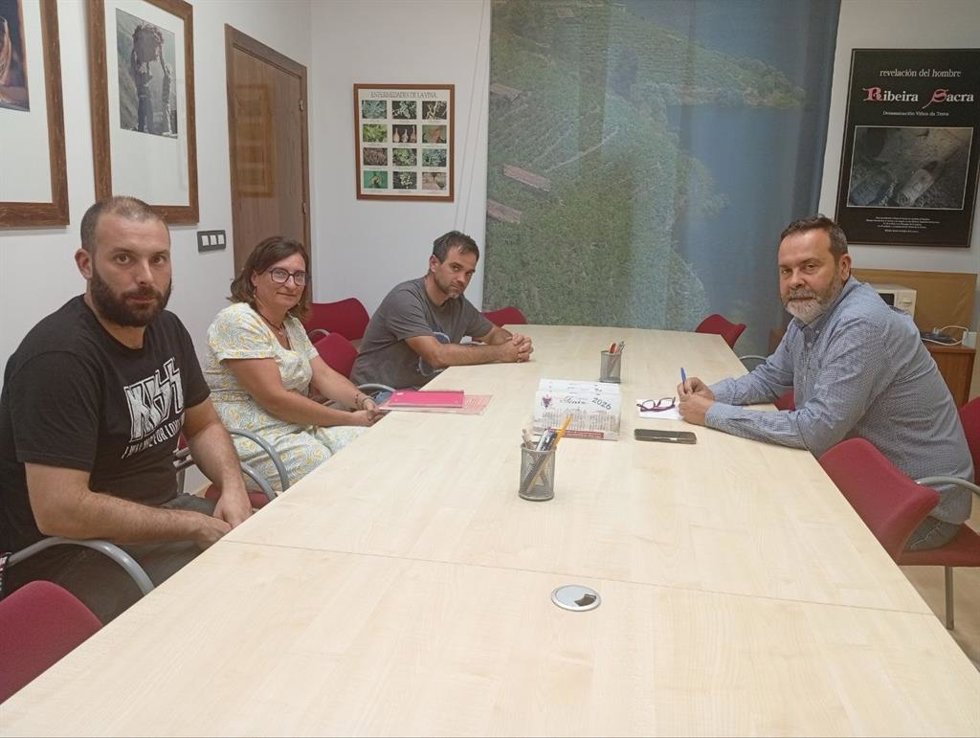 Reunión del Sindicato Labrego y del Consello Regulador de Ribeira Sacra