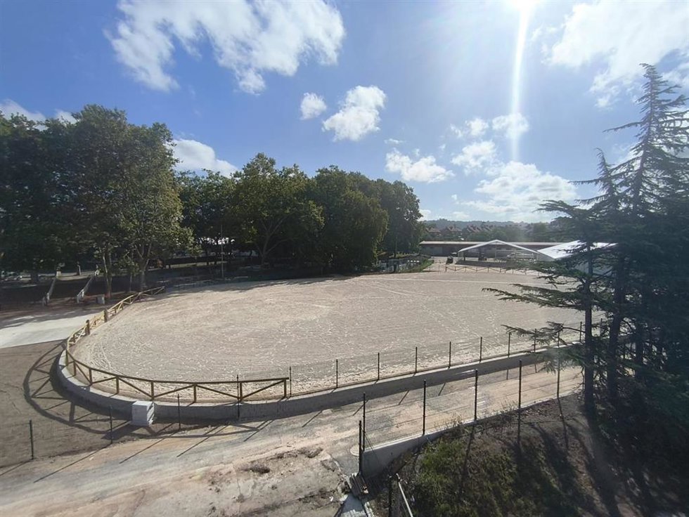 Nueva pista de entrenamiento del Complejo Deportivo de Las Mestas, en Gijón.