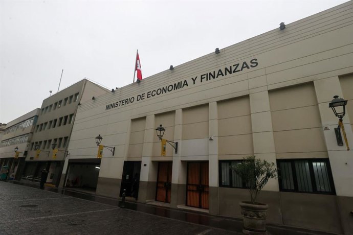 Archivo - Perú.- Gobierno autoriza emisión de bonos soberanos por S/ 1,260 millones
