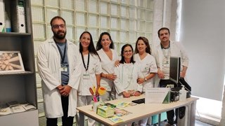 Profesionales de la consulta de vacunación internacional del Hospital Universitario Juan Ramón Jiménez de Huelva.