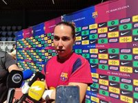 Cata Coll: "Queremos ganar otra vez todo y con más presión, mejor jugaremos"
