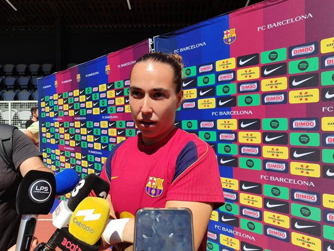 La portera del Barça Femení Cata Coll atiende a los medios en el 'stage' de Andorra La Vella (Andorra), el viernes 7 de agosto de 2026