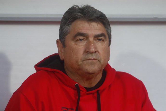 Futbol, Rangers vs Deportes Santa Cruz,  liguilla Ascenso B 2024 El entrenador de Rangers Emiliano Astorga es fotografiado durante el partido de Liguilla Ascenso contra Santa Cruz disputado en el estadio Fiscal de Talca, en Talca, Chile. 17/11/2024 Jose