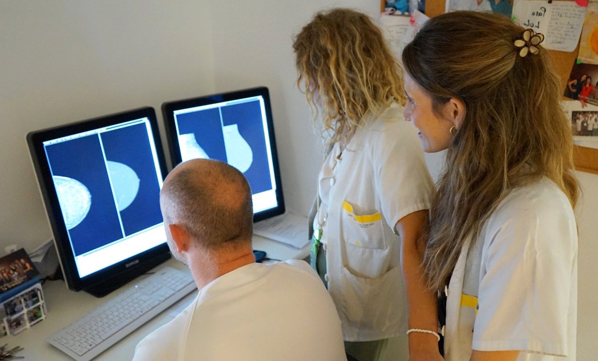 Trescientas murcianas participan en un estudio para predecir el riesgo personalizado de cáncer de mama