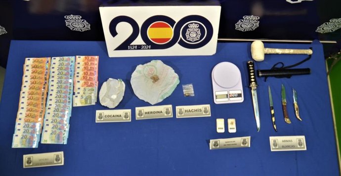A Polícia Nacional desmantelou dois pontos de venda de heroína e cocaína no bairro de Arturo Eyries e no Paseo Hospital Militar, em Valladolid