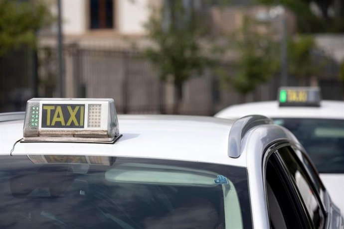 Archivo - Taxi