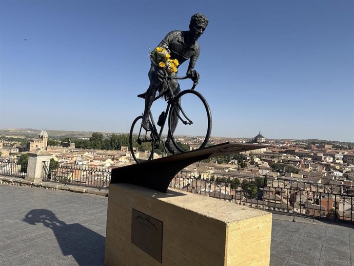 Toledo rinde homenaje a Federico Martín Bahamontes, coincidiendo con el tercer aniversario de su fallecimiento.