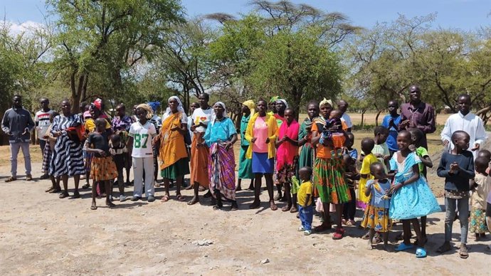 La Parroquia promueve el proyecto solidario 'Construyendo puentes: Santo Domingo y San Jerónimo en Kenia'