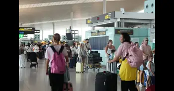 España amplía a los aeropuertos de Málaga, Sevilla, Bilbao, Alicante y Valencia los controles a viajeros desde Italia