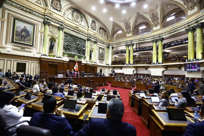 Perú.- Hoy se realiza la instalación de las Cámaras de Senadores y Diputados
