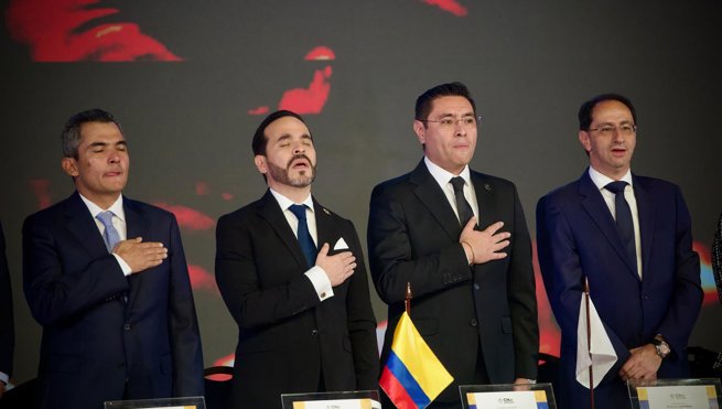 Política