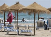 Aviso amarillo por calor en interior de Valencia y sur de Alicante tras una noche tórrida generalizada en el litoral