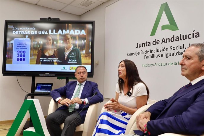 Presentación de la campaña de prevención de la violencia de género y violencia sexual con el lema 'Hay mucha vida detrás de una llamada'