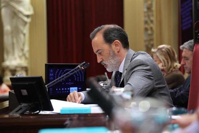 Archivo - El presidente del Parlament balear, Gabriel Le Senne.