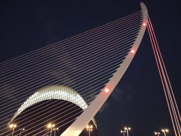 El Ayuntamiento de València finaliza el mantenimiento del Pont de l'Assut de l'Or para reforzar la seguridad y garantizar su vida útil