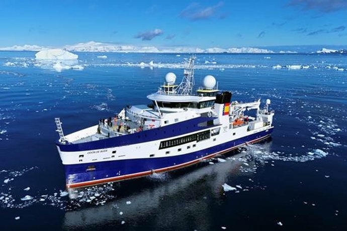 Buque oceanográfico del IEO-CSIC en la Antártida