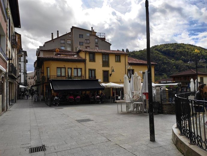 Archivo - Calles de Cangas del Narcea 