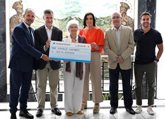 Foto: La Gala del Folclore bate su récord solidario con 8.500 euros recaudados para ASPACE