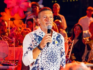 Antonio Banderas, a corazón abierto en su 66 cumpleaños: confiesa que está deseando ser abuelo