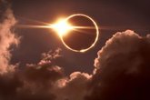 Foto: FACUA alerta de la retirada de 6 modelos de gafas para el eclipse por riesgo de lesiones oculares