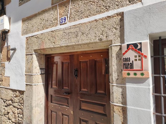 Archivo -  Casa Rural en Castilla y León.