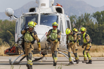 Visita a la base de extinción de incendos de La Ri
