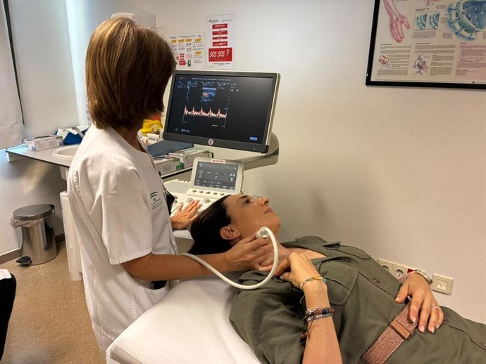 La realización en acto único de estudios de las arterias del cuello y cerebro permite completar la valoración del especialista.