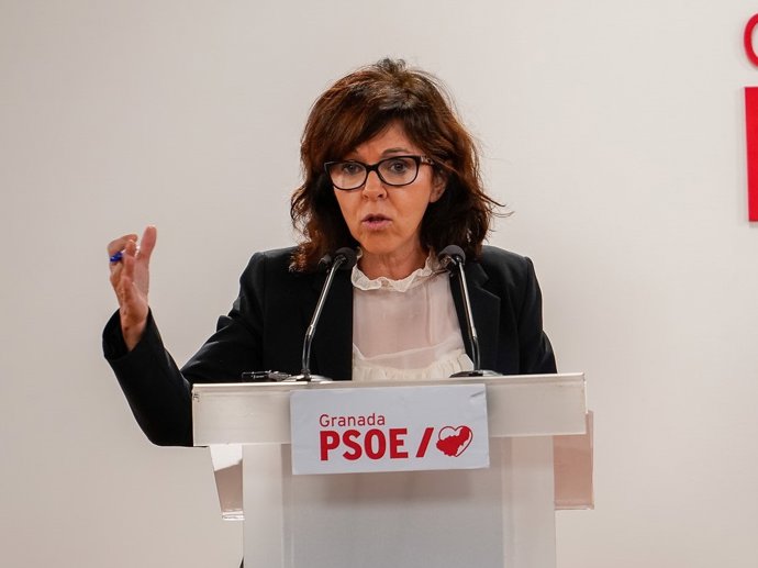 La diputada autonómica del PSOE de Granada, Mari Ángeles Prieto.