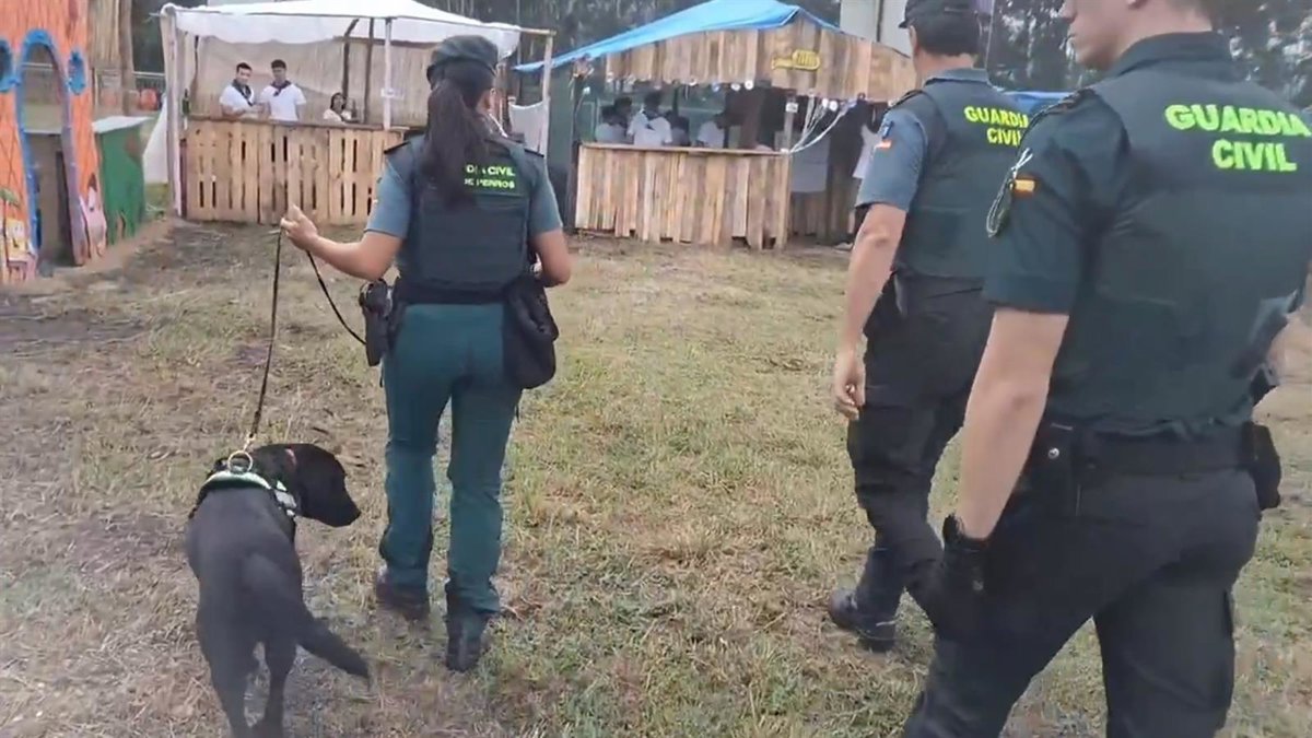 La Guardia Civil cierra el dispositivo del Xiringüelu con dos detenciones por alcoholemia