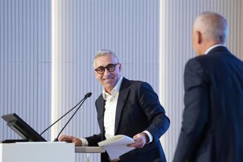 El consejero delegado de Banco Sabadell, Marc Armengol, durante la rueda de prensa para presentar los resultados económicos del segundo trimestre de Banco Sabadell, a 24 de julio, en San Cugat del Vallés, Barcelona, Catalunya (España).