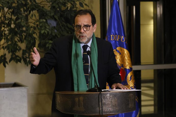 Archivo - Chile.- Mulet por arancel: "Nos da un argumento contra la invariabilidad tributaria"