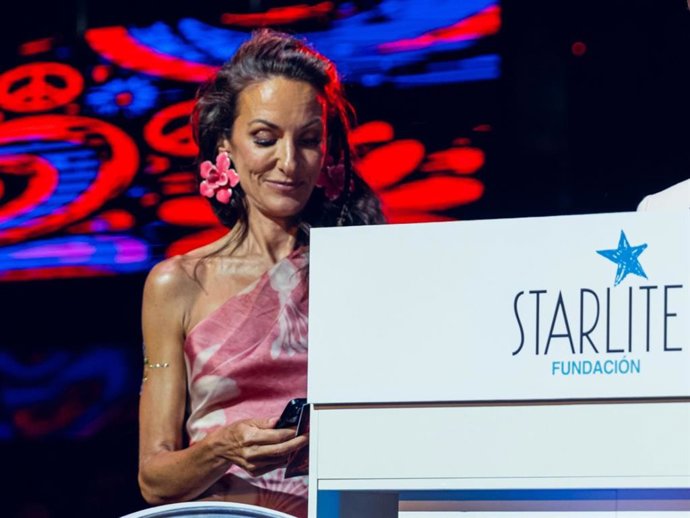 El look 'made in Spain' de Telma Ortiz, hermana de la Reina Letizia, que puedes copiar por menos de 100 euros