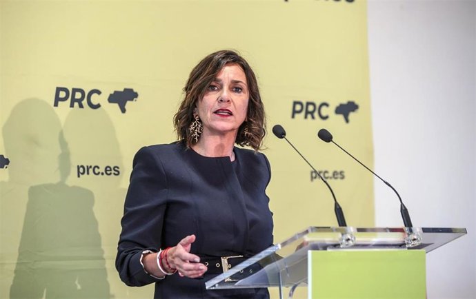 Archivo - La diputada y candidata del PRC a la Presidencia de Cantabria, Paula Fernández Viaña