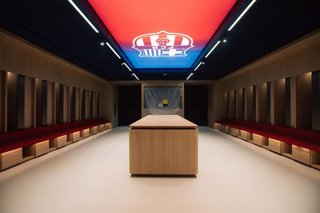 Nuevo vestuario del primer equipo del FC Barcelona en el Spotify Camp Nou
