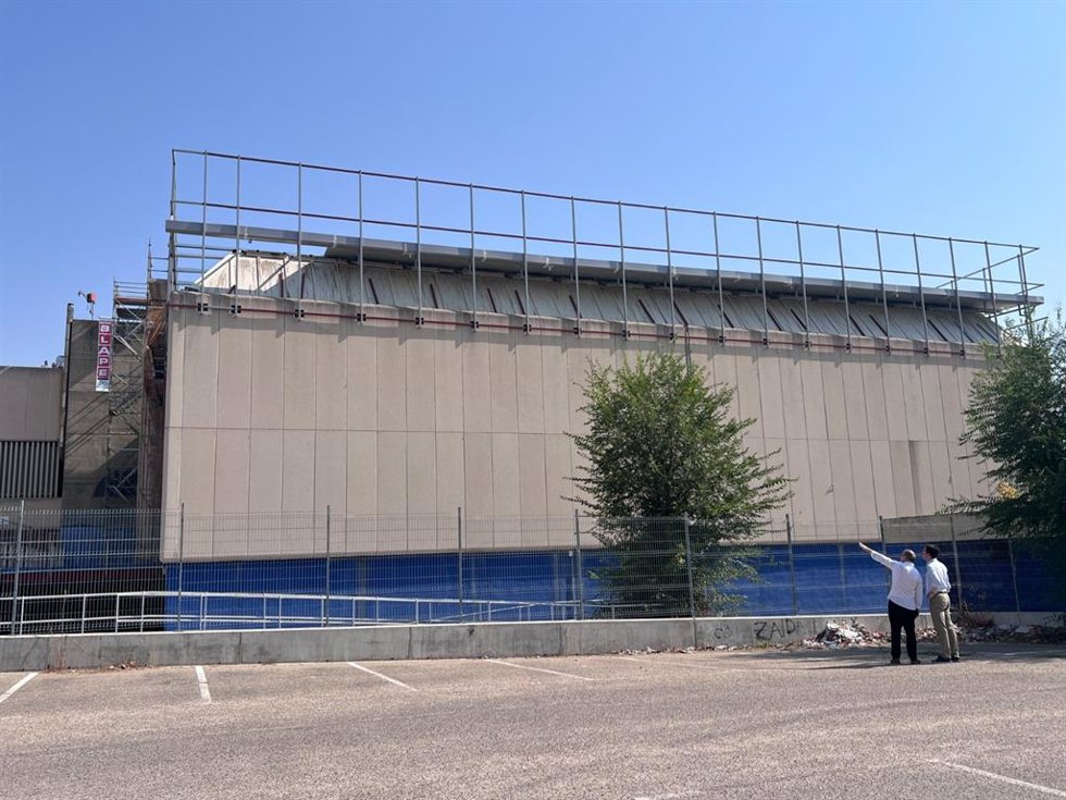 Obras en el polideportivo Pisuerga de Valladolid.