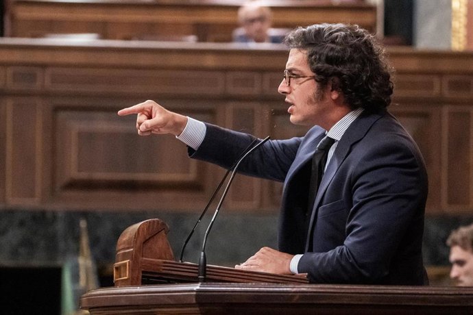 El secretario general de Vox, José María Figaredo, durante la celebración de una sesión extraordinaria del Pleno del Congreso de los Diputados, a 23 de julio de 2026, en Madrid (España). 